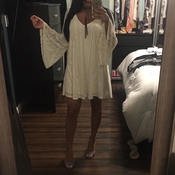 Dresses & Skirts - Lace Bell Sleeve Dress